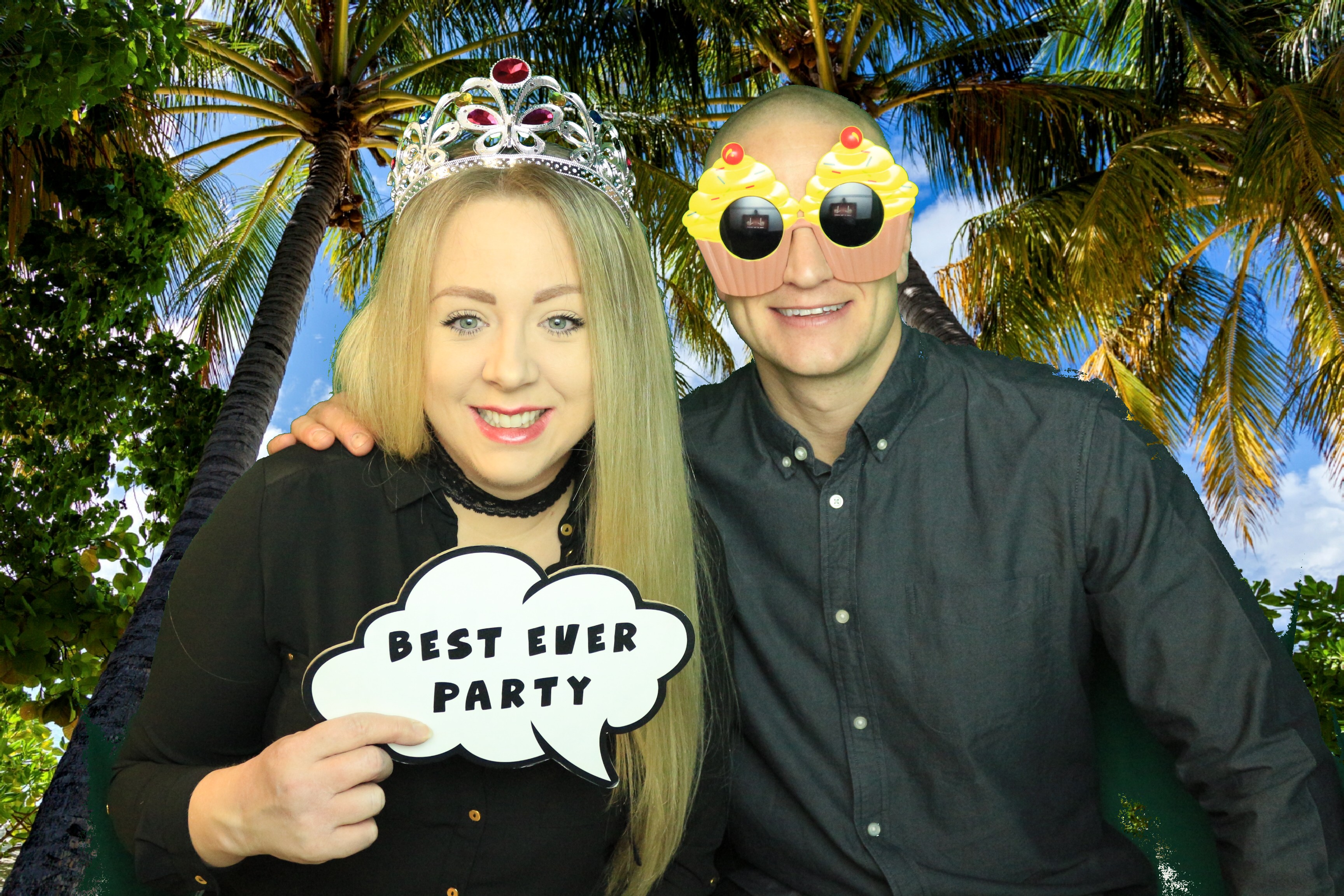 Yvette and Claire’s 40th birthday! - Images | View more photos from the event at gallery.partydelightsphotobooth.co.uk/u/PartyDelightsPhotoBooth/Yvette-and-Claire’s-40th-birthday-Images